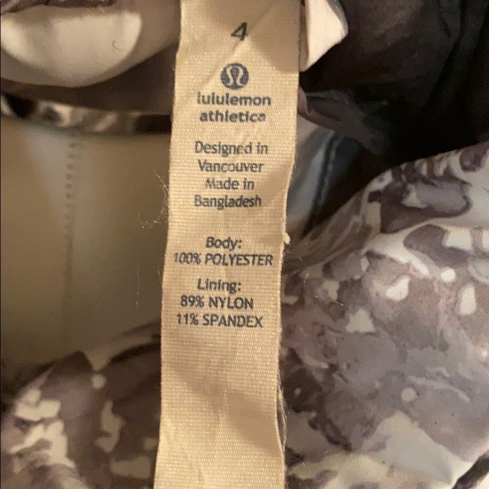 Lululemon Light Running Jacket - image 7